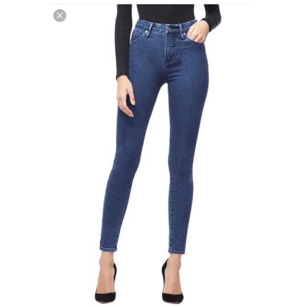 Brand new. Good American good waist jeans.